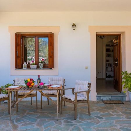 Olive Grove Apartment Скопелос Екстер'єр фото