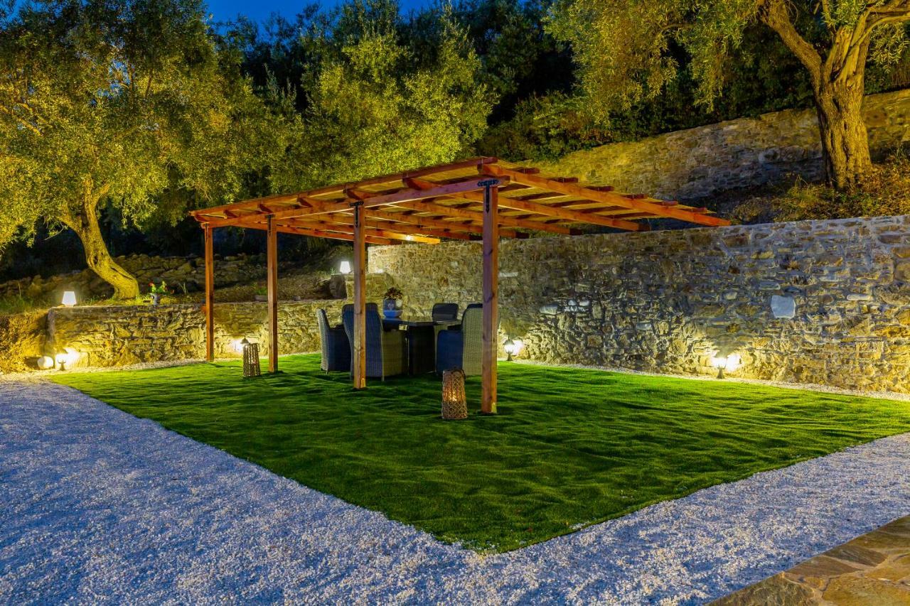 Olive Grove Apartment Скопелос Екстер'єр фото