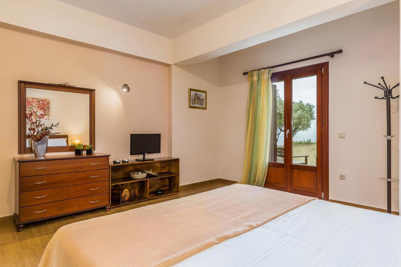 Olive Grove Apartment Скопелос Екстер'єр фото