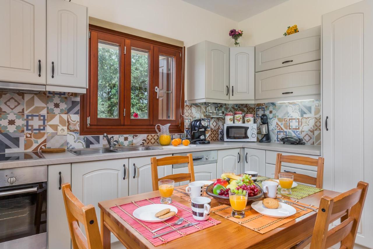 Olive Grove Apartment Скопелос Екстер'єр фото